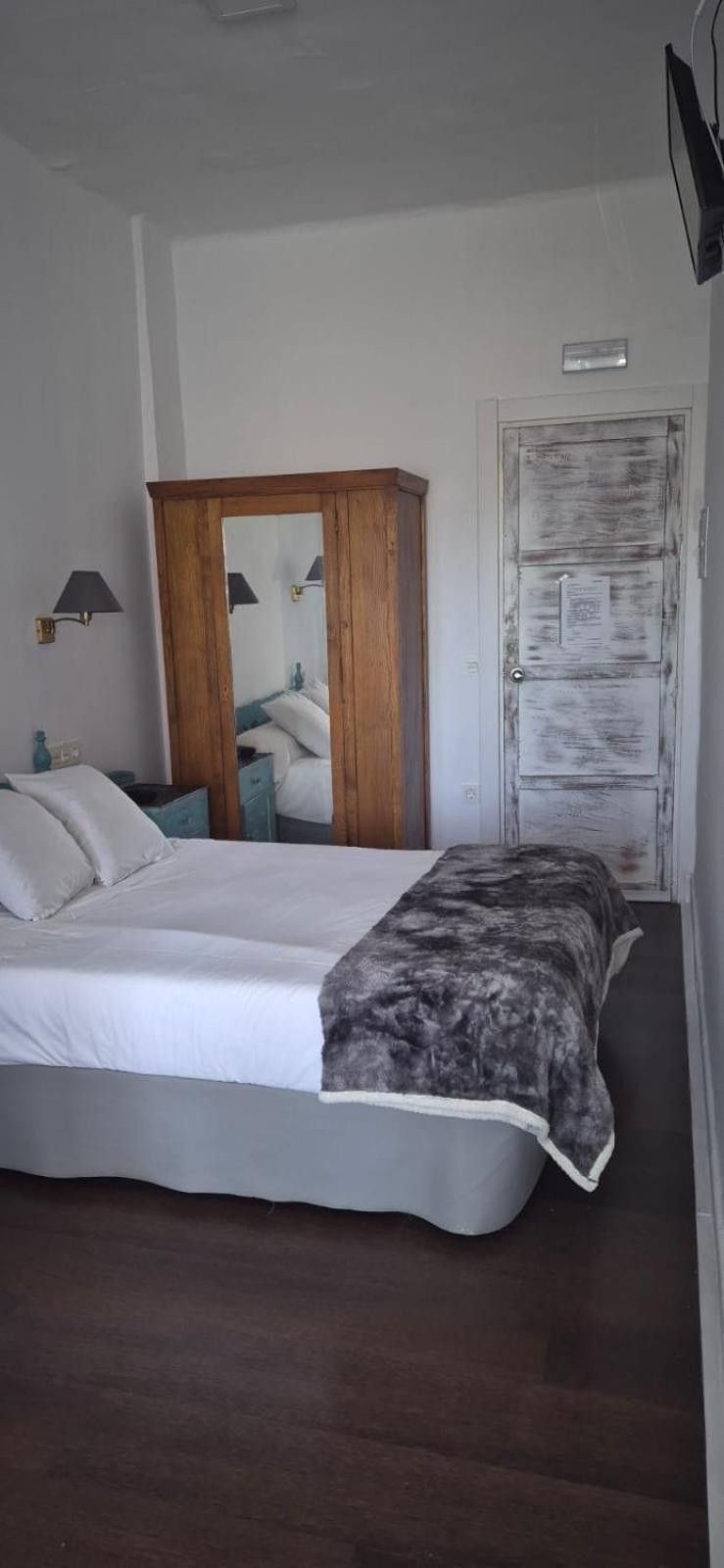 Hotel Lanjaron Bagian luar foto