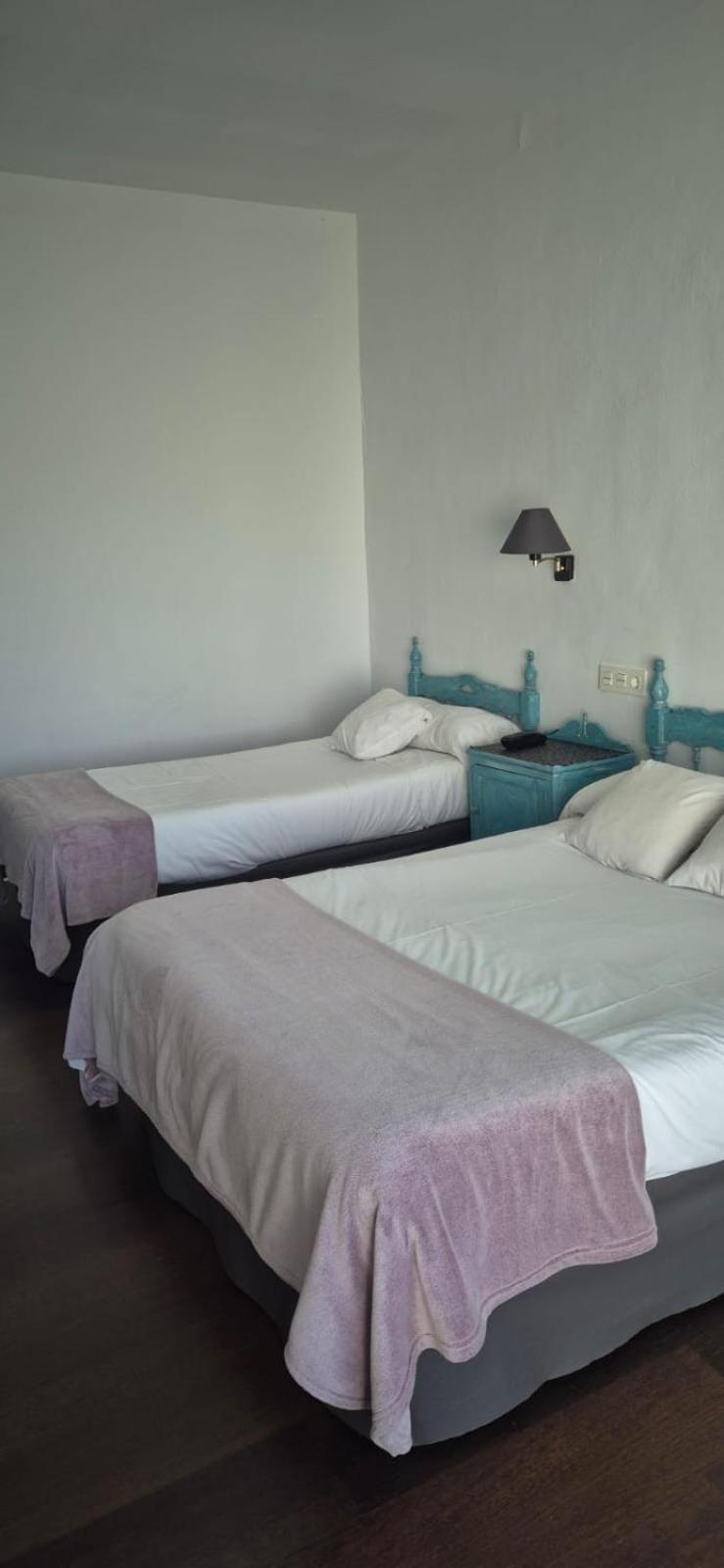 Hotel Lanjaron Bagian luar foto