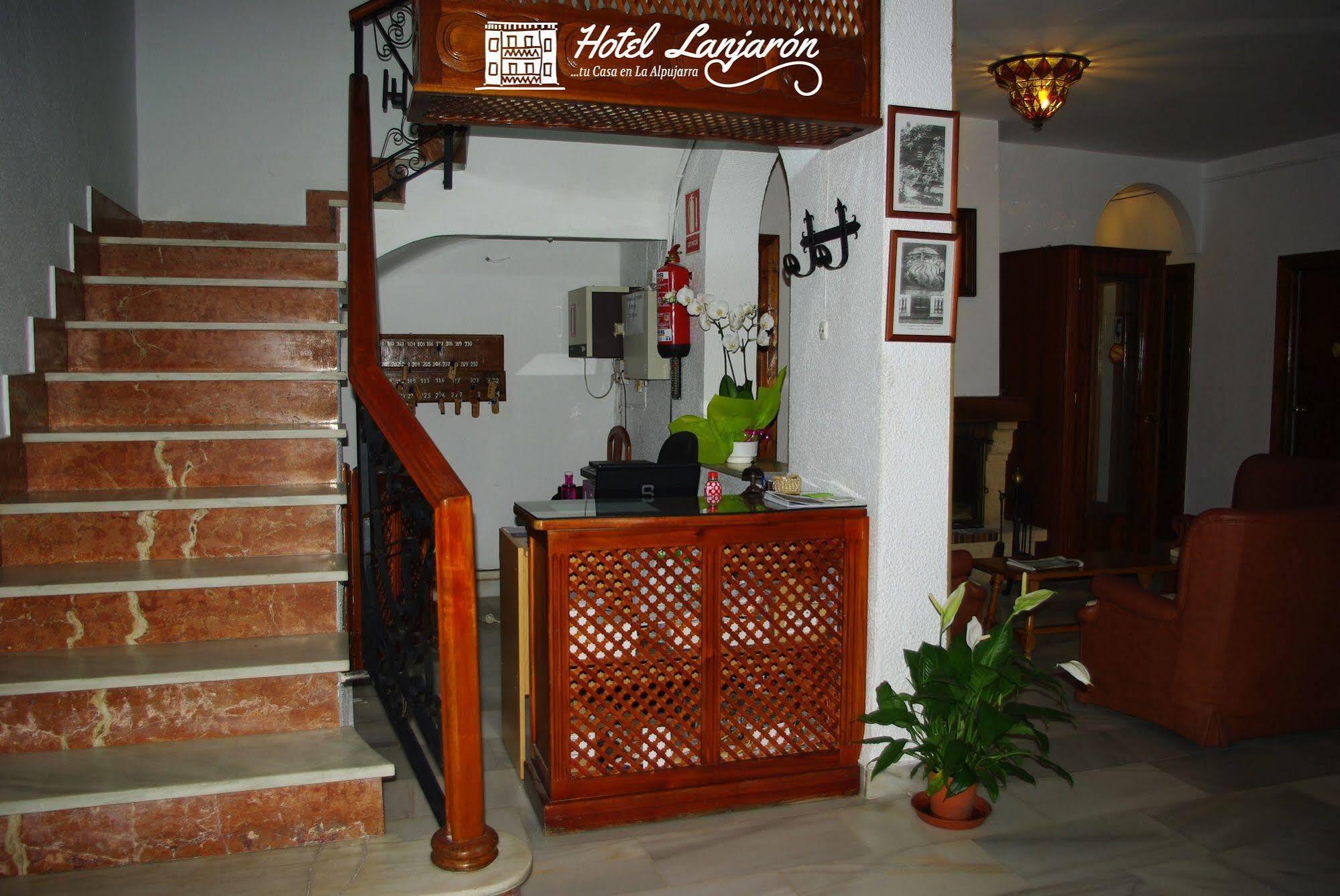 Hotel Lanjaron Bagian luar foto